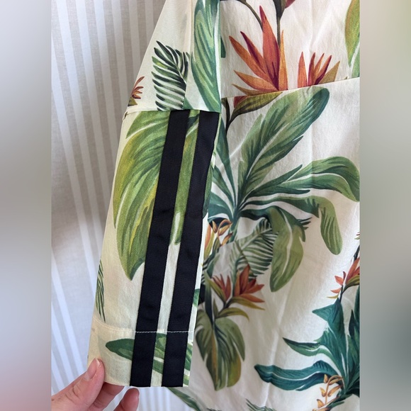 Farm Rio x Adidas Tropical Breeze Cream White Shirt Size Small Boho Floral - Picture 7 of 11